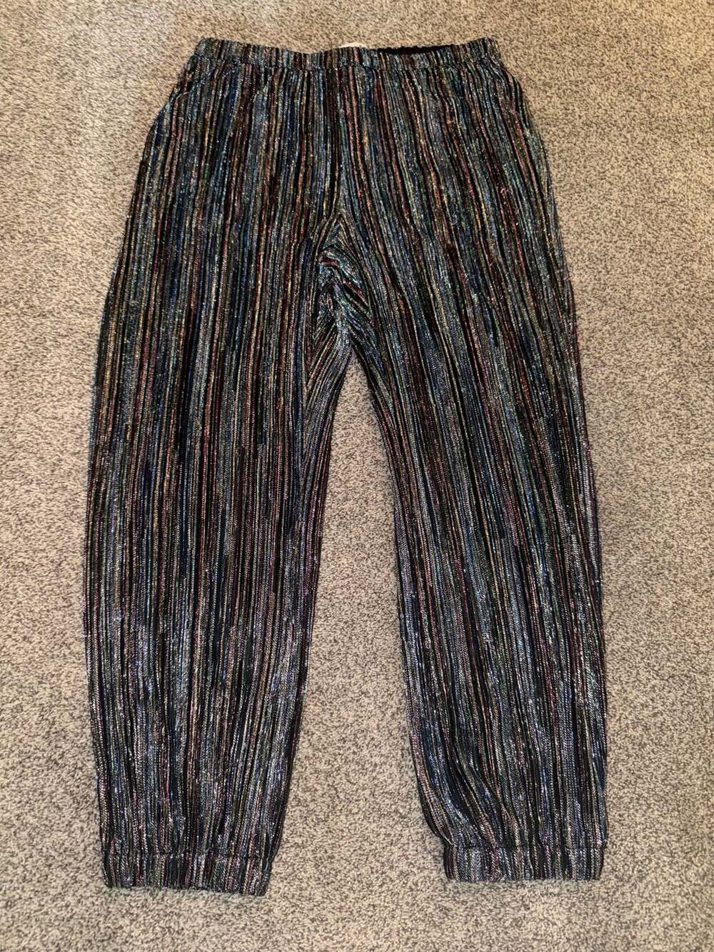 Trina Turk Jess Lurex Metallic Multicolor Cropped Joggers